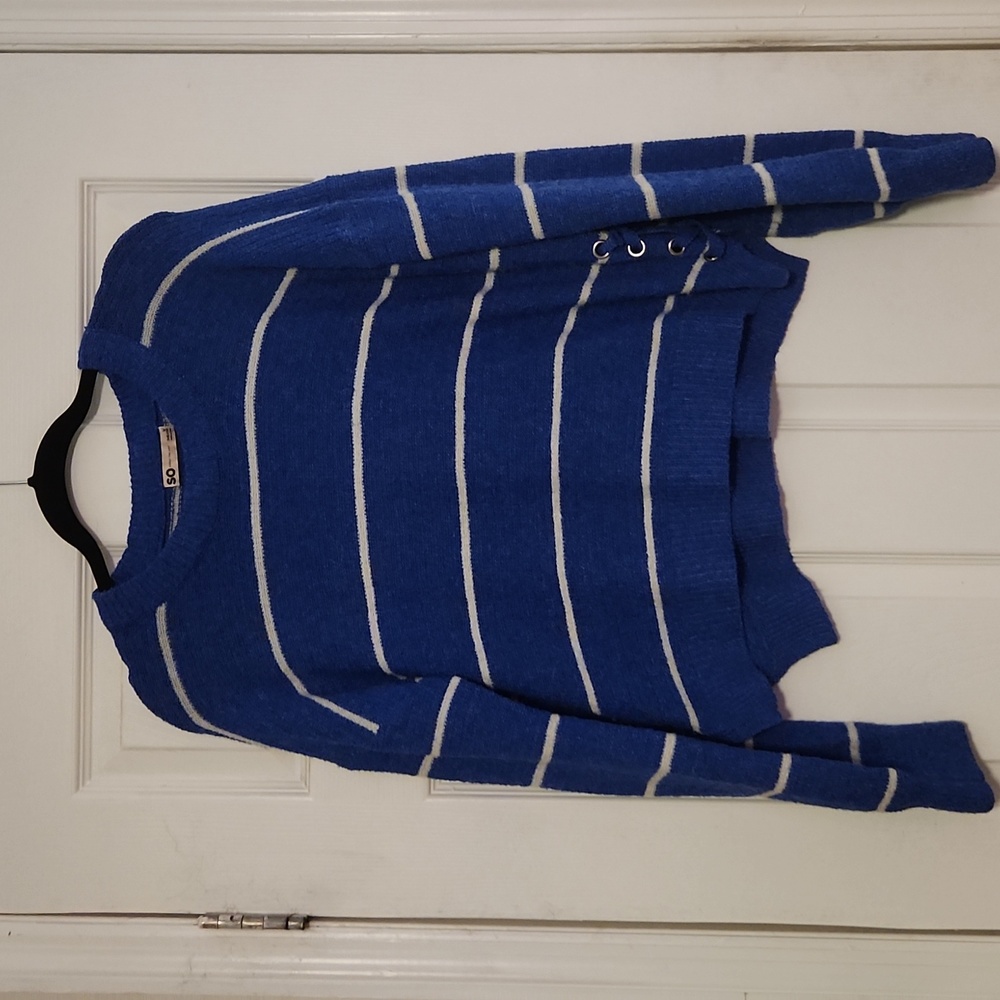 SO sweater